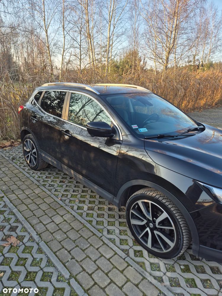 Nissan Qashqai 1.6 DCi ALL-MODE 4x4i TEKNA - 4