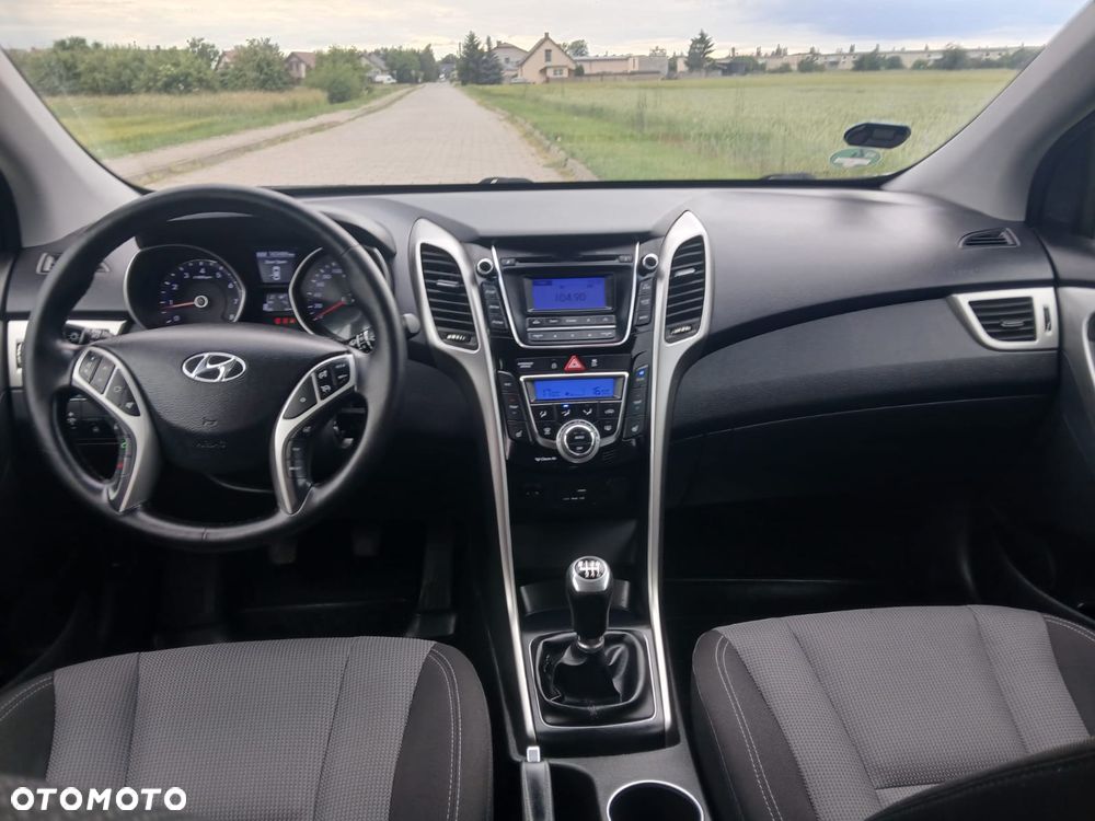 Hyundai i30 1.6 Comfort - 20