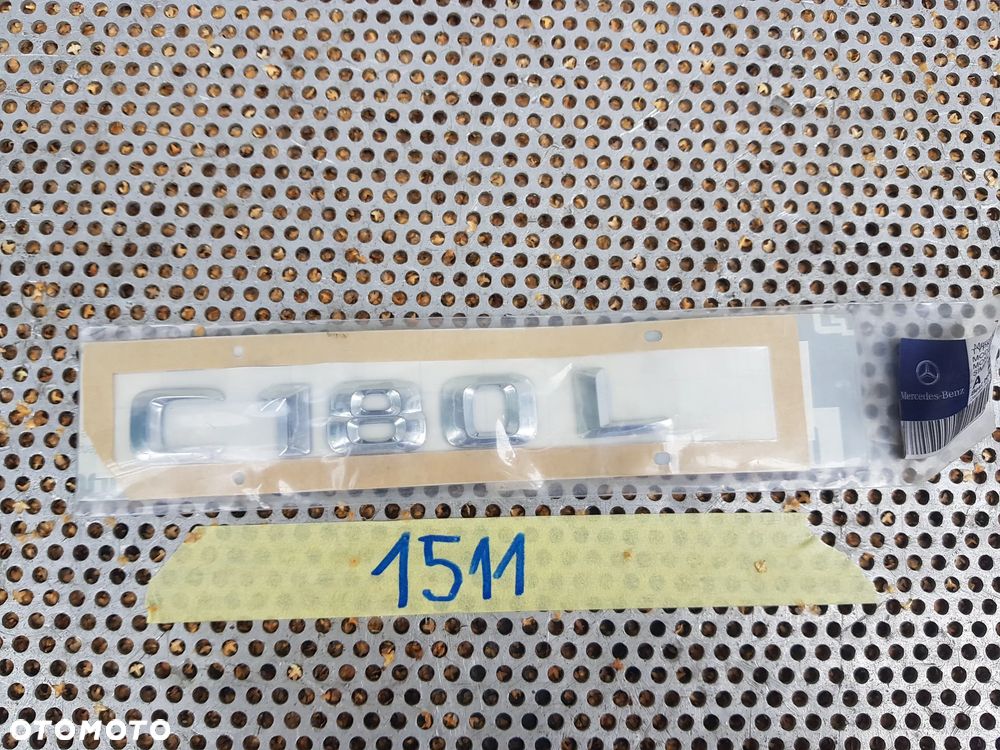 Mercedes Logo Znaczek Emblemat Oznaczenie CLA45 VITO C180L - 5