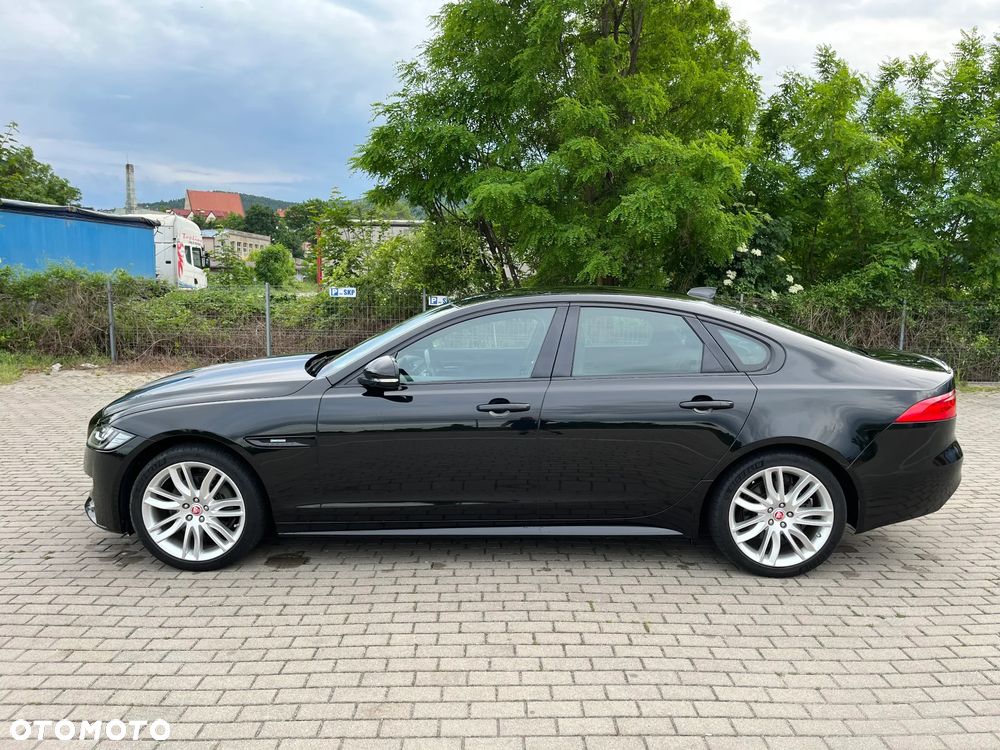 Jaguar XF 20d AWD R-Sport - 5