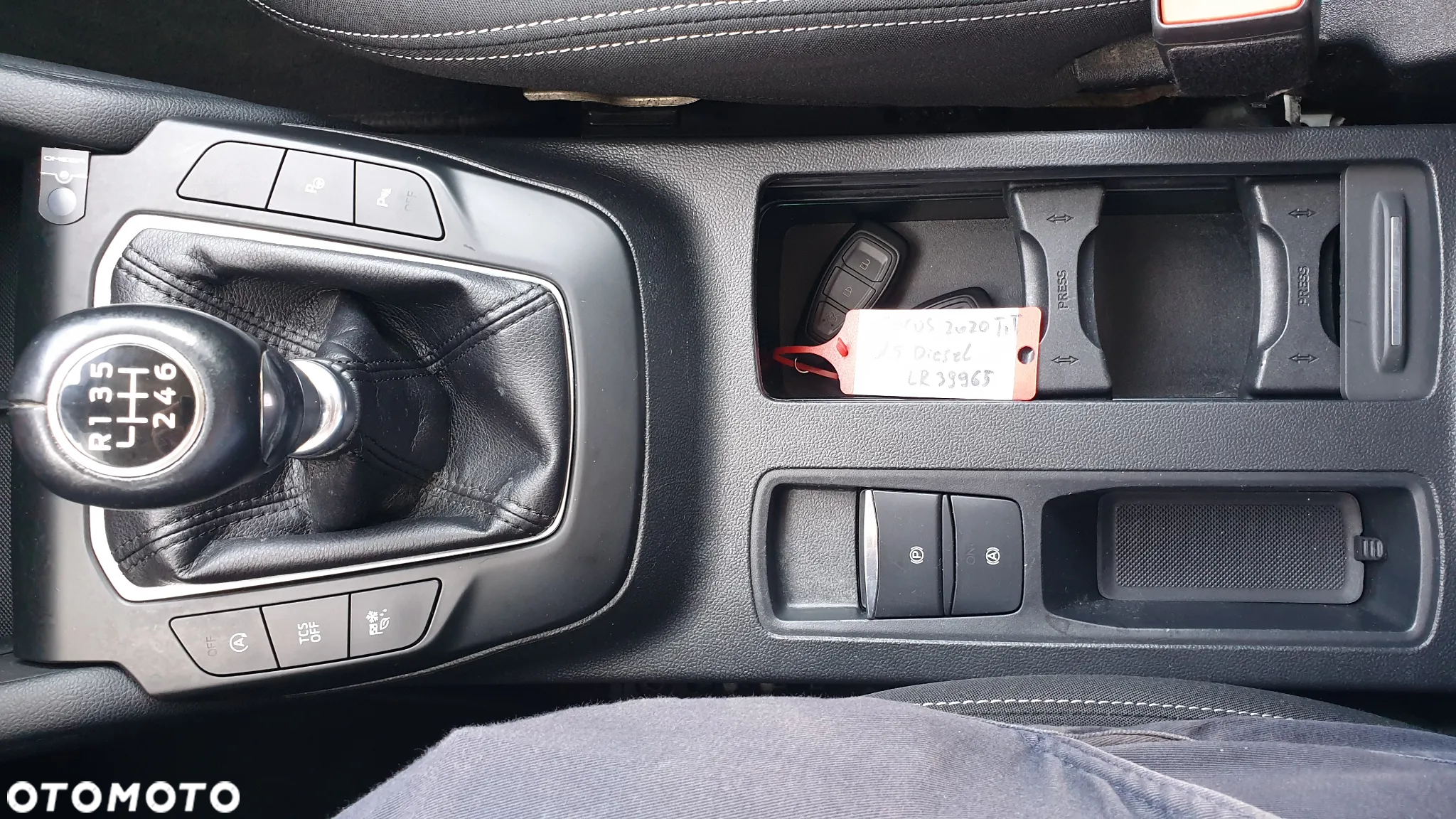 Ford Focus 1.5 EcoBlue Titanium - 32