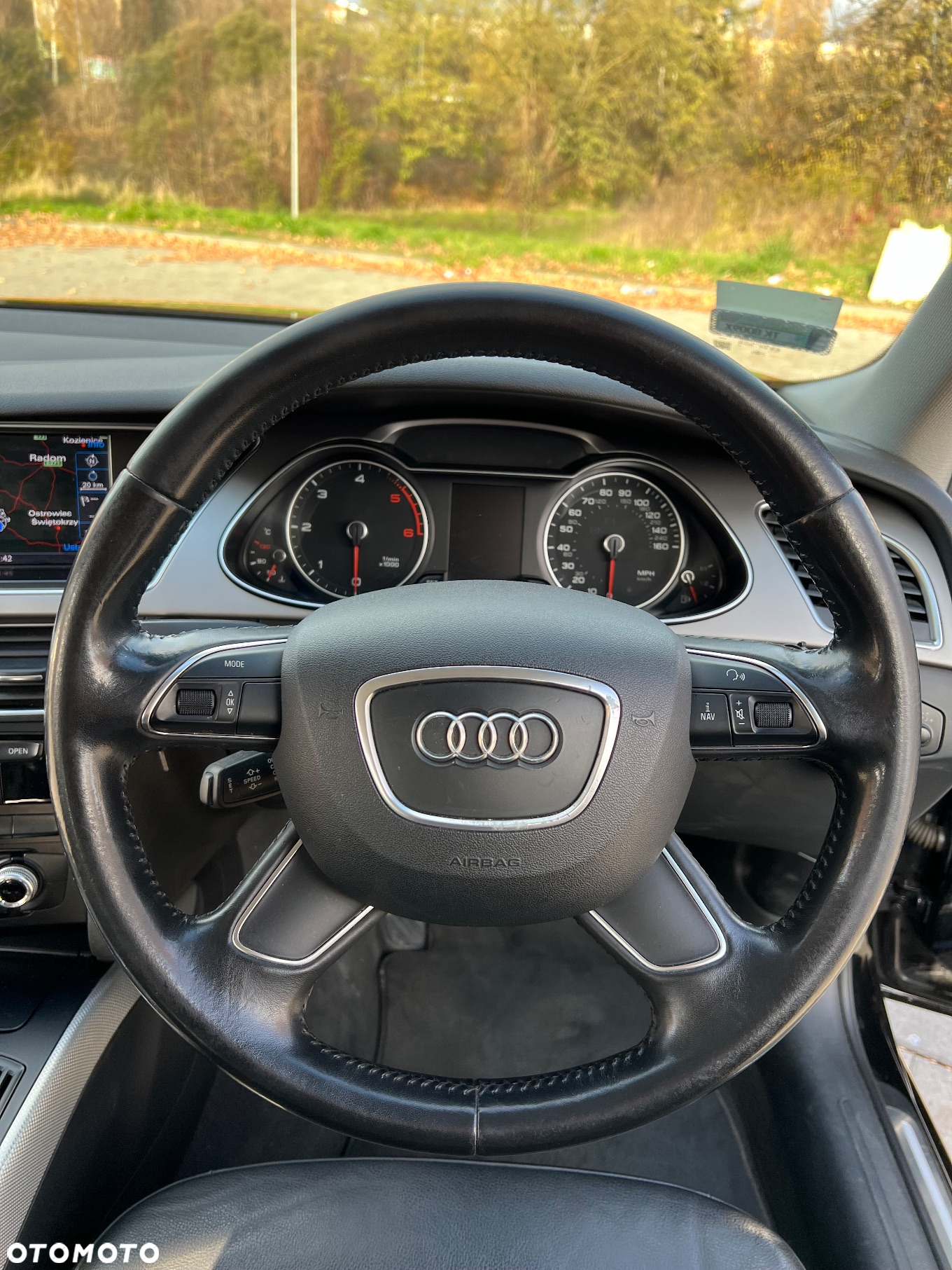 Audi A4 Avant 2.0 TDI ultra DPF Attraction - 29
