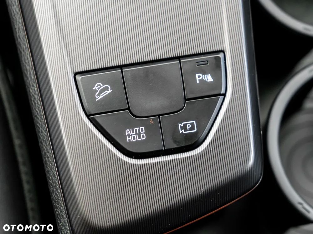 Kia Sportage 1.6 T-GDI HEV Anniversary 2WD - 28