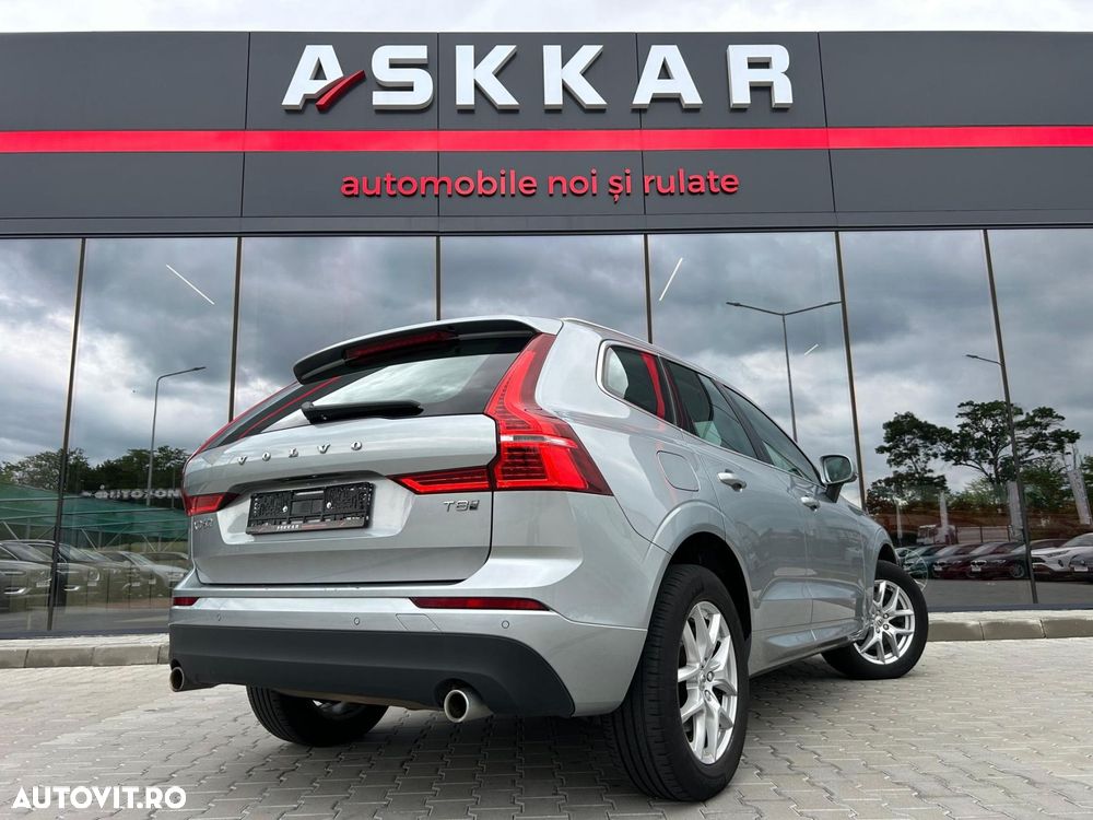 Volvo XC 60 T8 Twin Engine AWD Momentum - 6