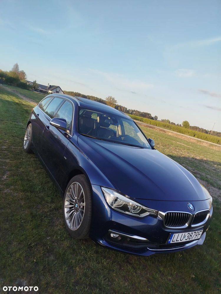 BMW Seria 3 320d Luxury Line - 2