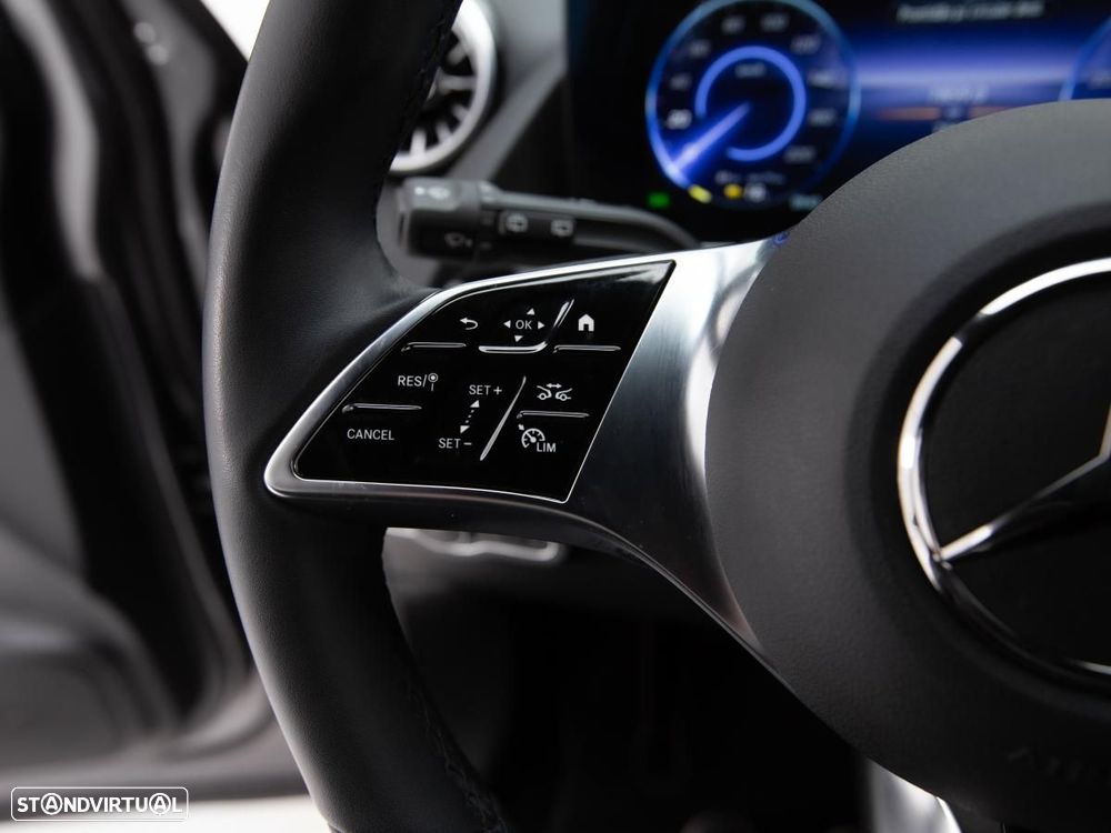 Mercedes-Benz EQA 300 4Matic Progressive - 20