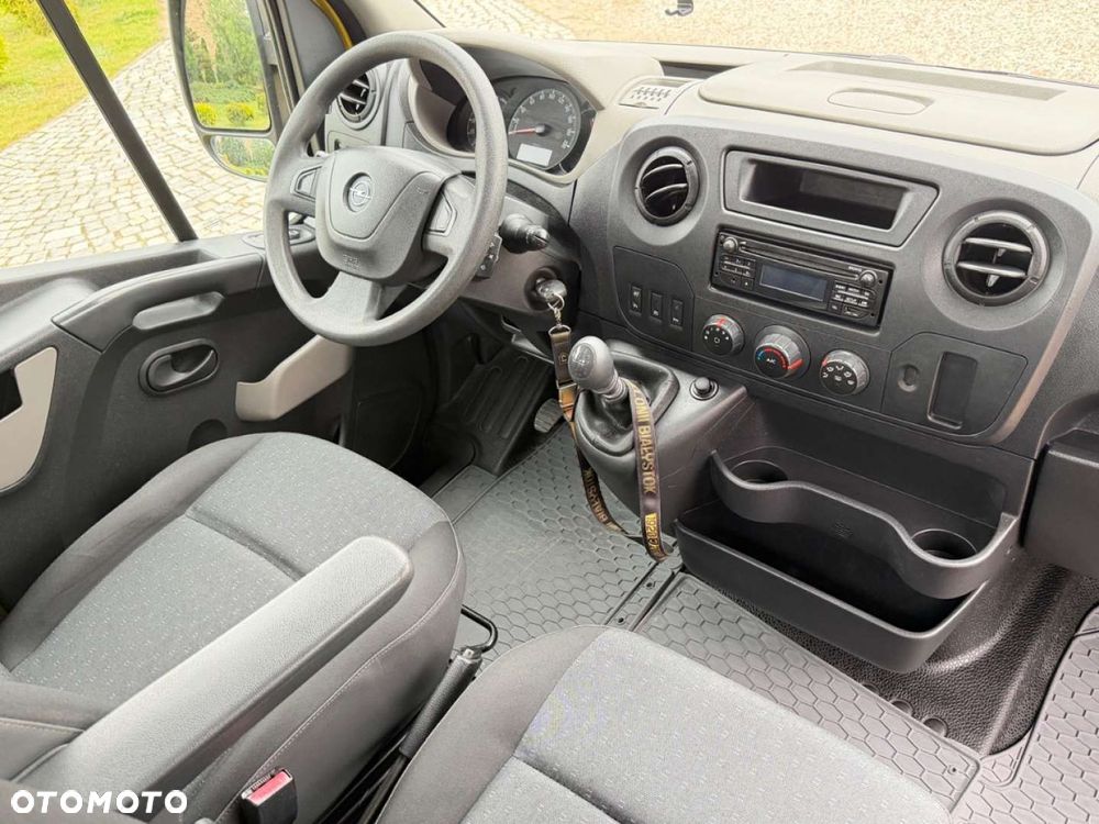 Opel Movano - 17