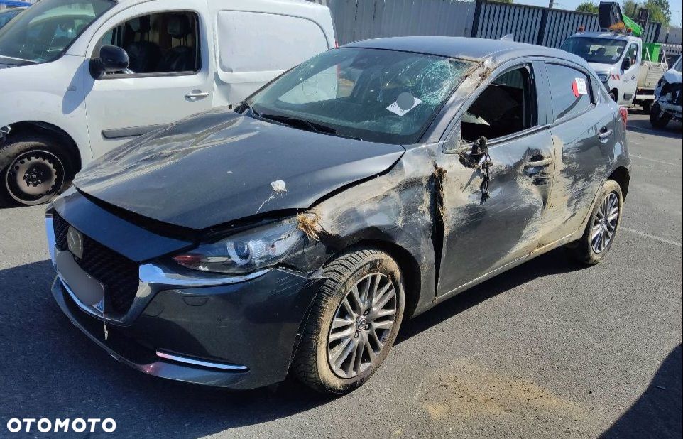 Mazda 2 SKYACTIV-G 90 KIZOKU INTENSE - 1