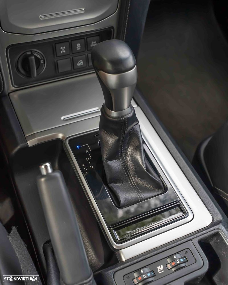 Toyota Land Cruiser Prado - 30
