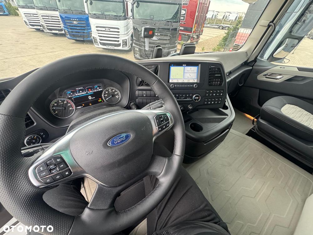 Ford F-MAX 500 - 9