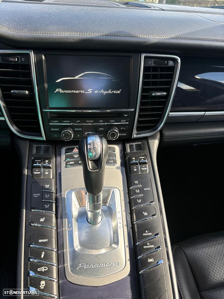 Porsche Panamera S Hybrid - 8