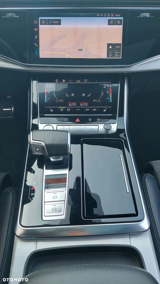 Audi Q7 55 TFSI quattro tiptronic S line - 25