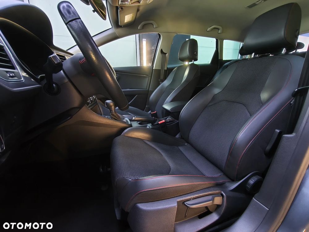 Seat Leon 2.0 TDI FR S&S DSG EU6 - 32