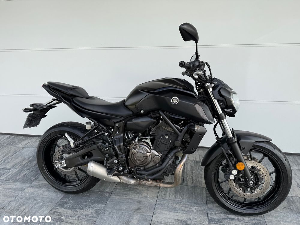Yamaha MT - 9