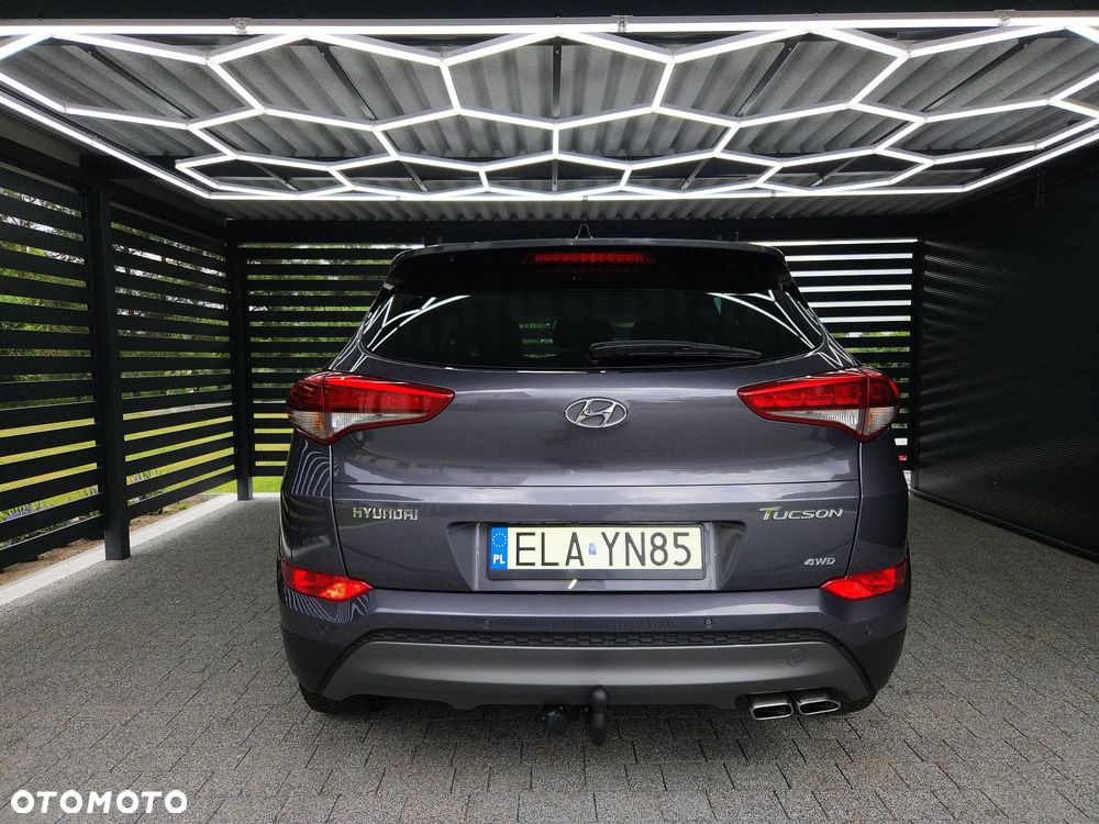 Hyundai Tucson 2.0 CRDI 4WD Premium - 11