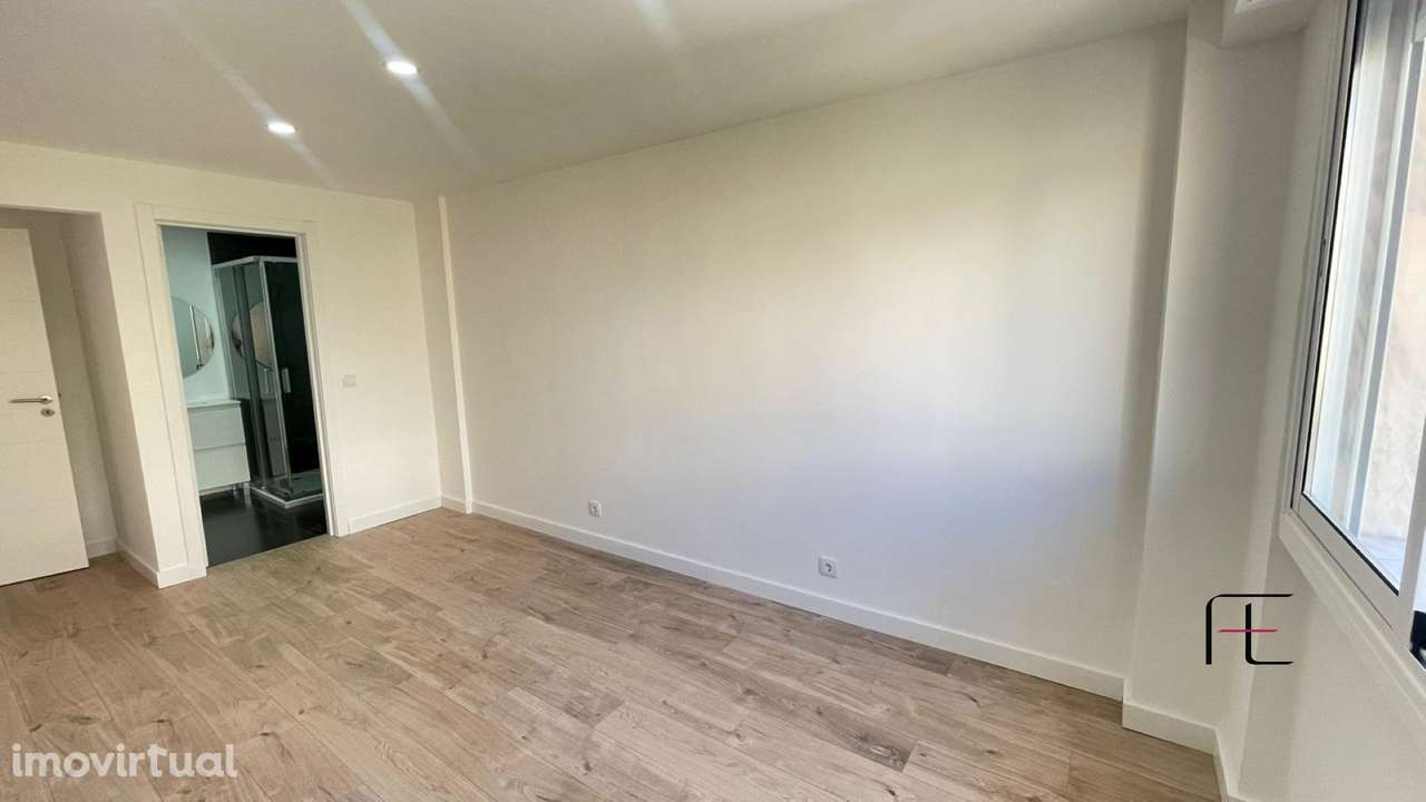 Apartamento T3 Venda em Águas Livres,Amadora - Grande imagem: 4/14