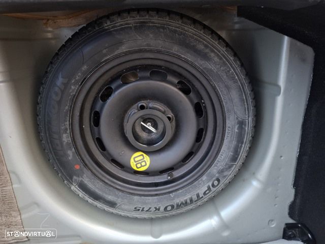 Ford Fiesta 1.25 Trend - 41