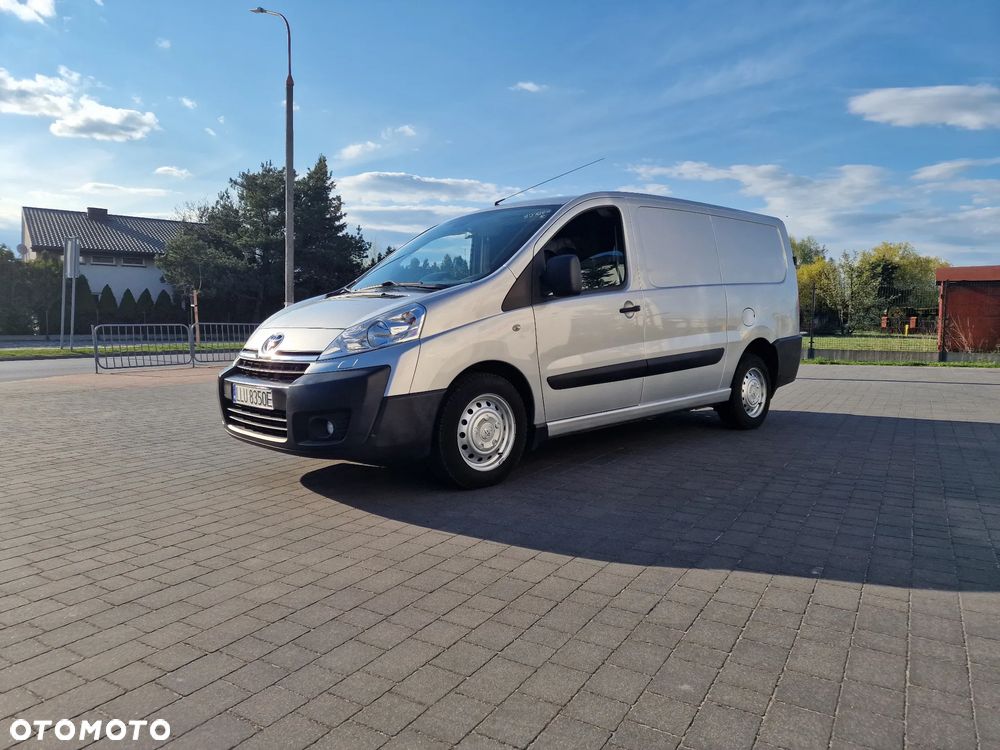 Toyota Proace - 1