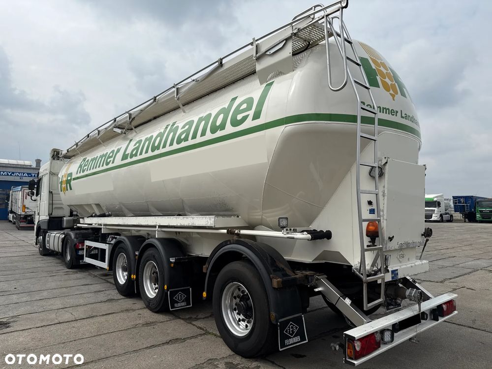 Feldbinder BPW 3 OSIE 7400kg Beczka do paszy Silos Paszowóz - 3