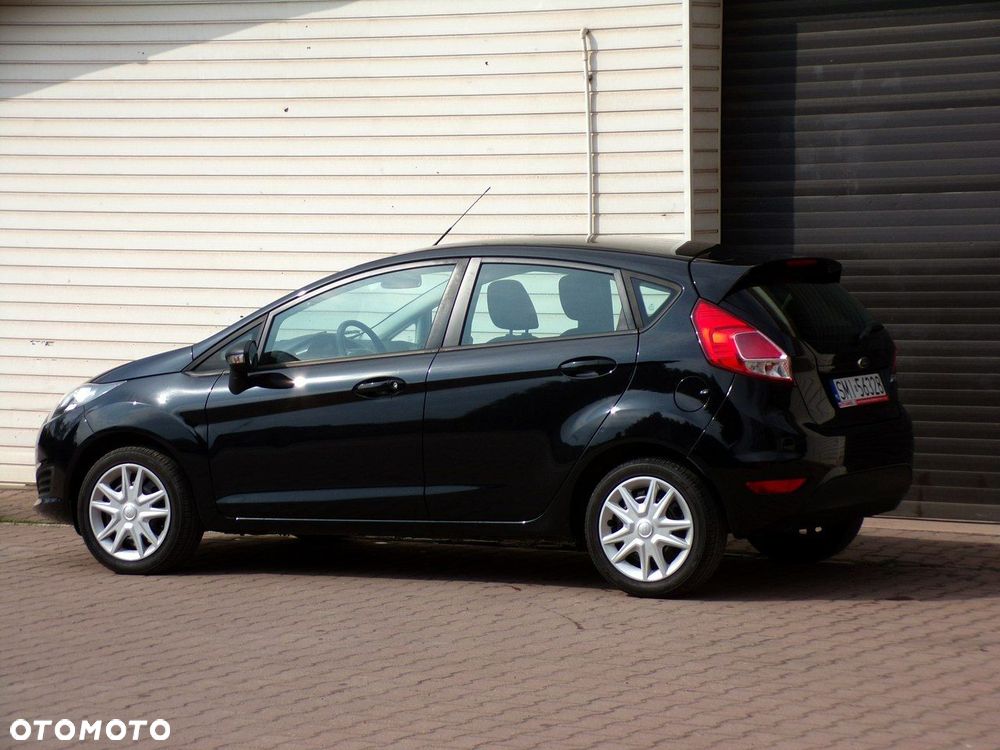 Ford Fiesta - 16