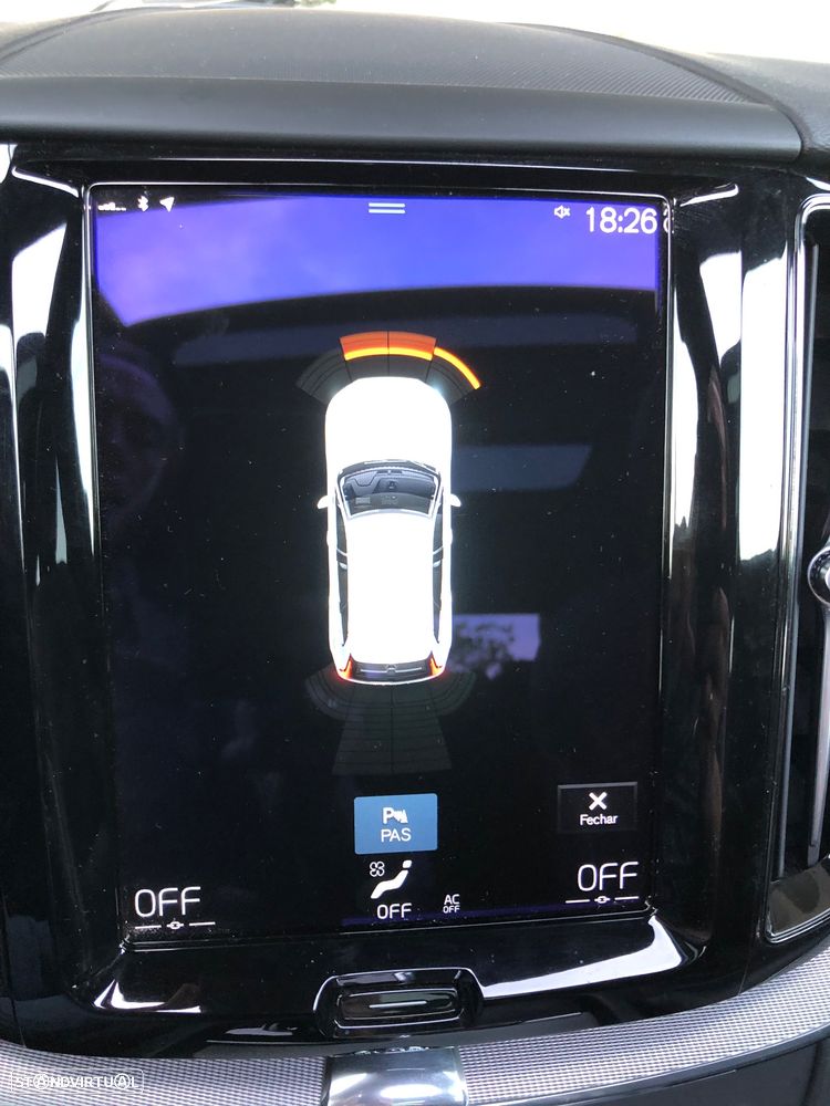 Volvo XC 60 2.0 T6 PHEV R-Design AWD - 23