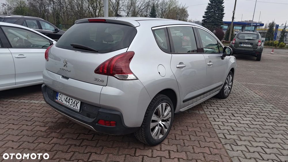 Peugeot 3008 1.6 Premium - 4