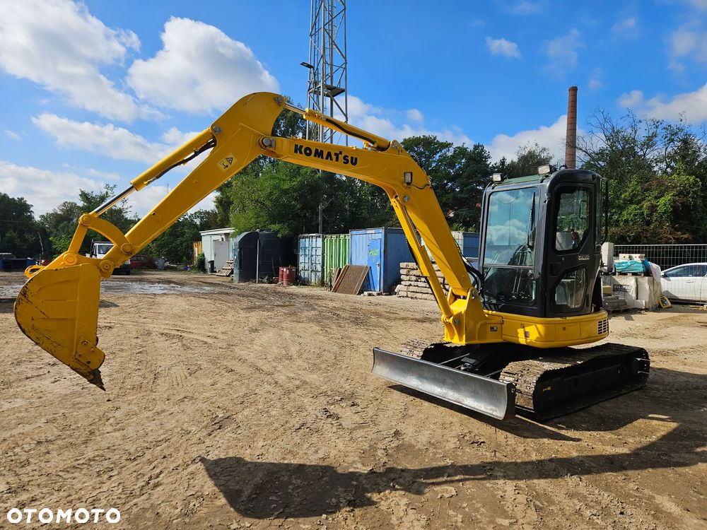 Komatsu PC 55 - 23