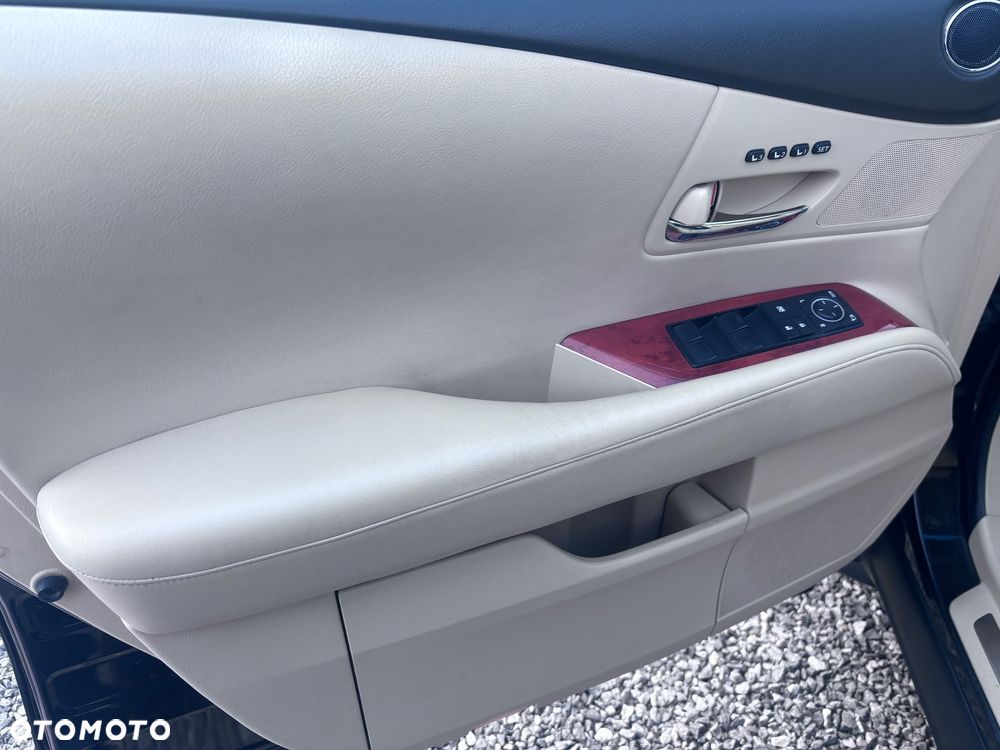 Lexus RX 450h Prestige - 28