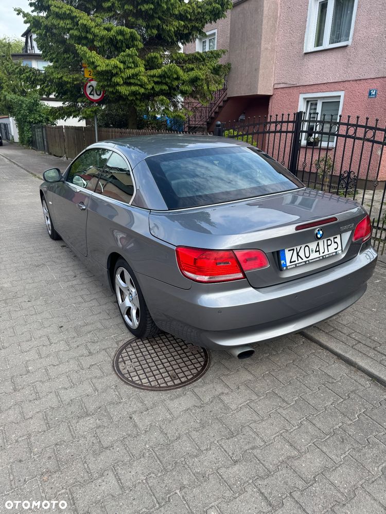 BMW Seria 3 320i - 4