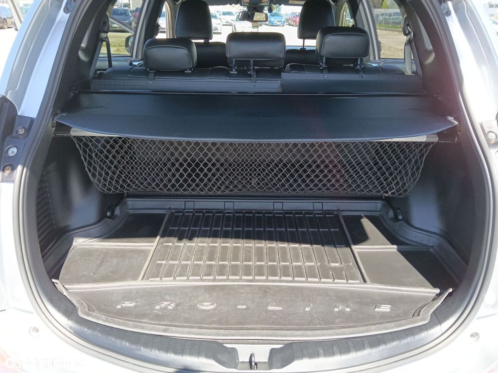 Toyota RAV4 - 13