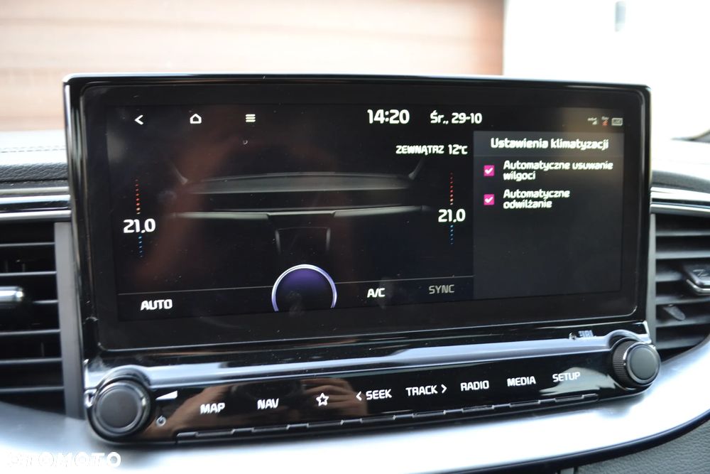 Kia ProCeed 1.5 T-GDI DCT7 OPF GT LINE - 38