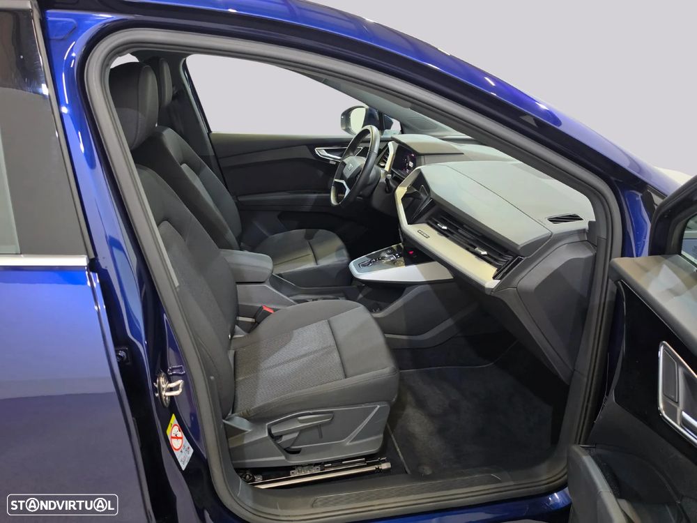 Audi Q4 e-tron 40 - 12