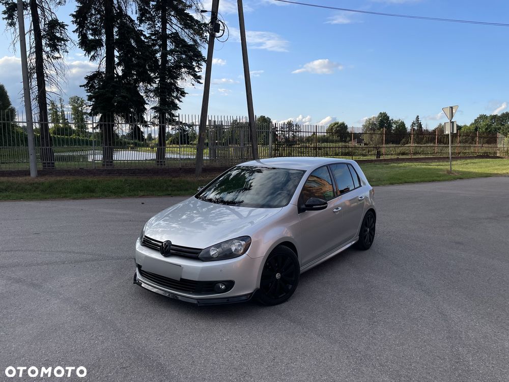 Volkswagen Golf 1.4 TSI Highline DSG - 1