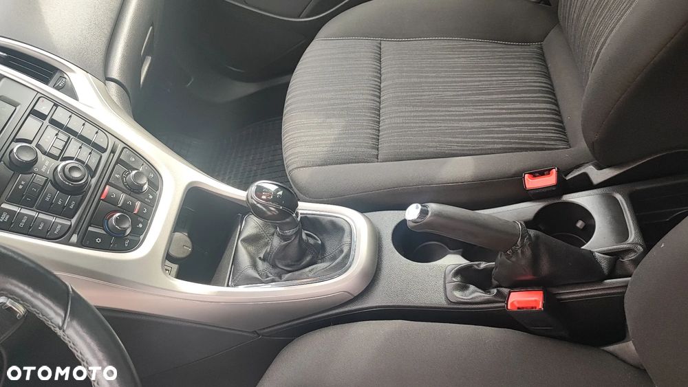 Opel Astra 1.4 Turbo Selection - 30