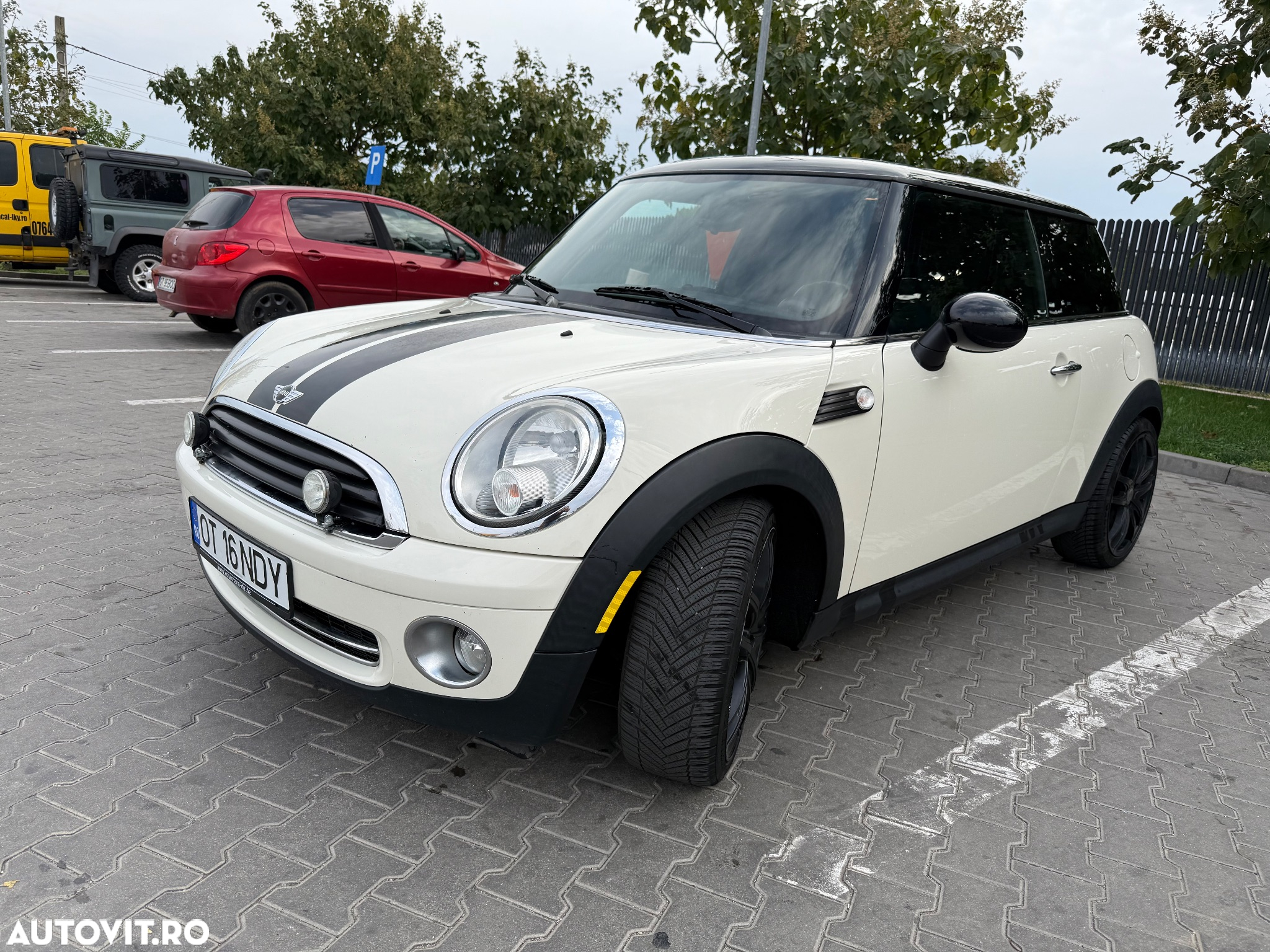Mini Cooper - 2