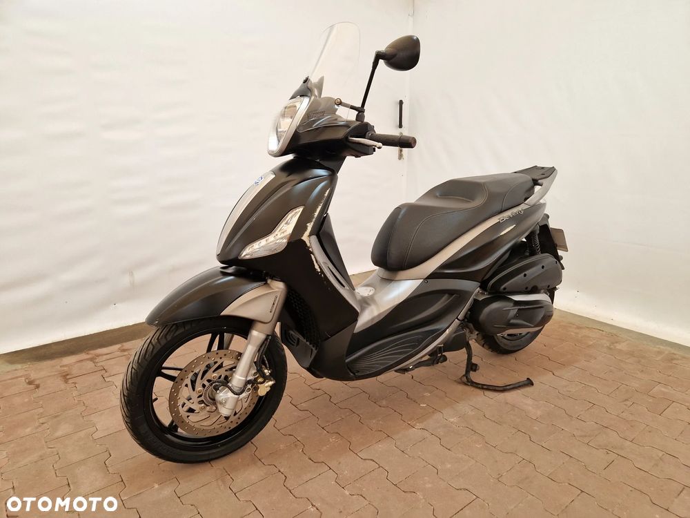 Piaggio Beverly - 4
