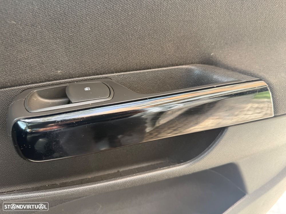 Opel Corsa 1.3 CDTI DPF Navi - 24