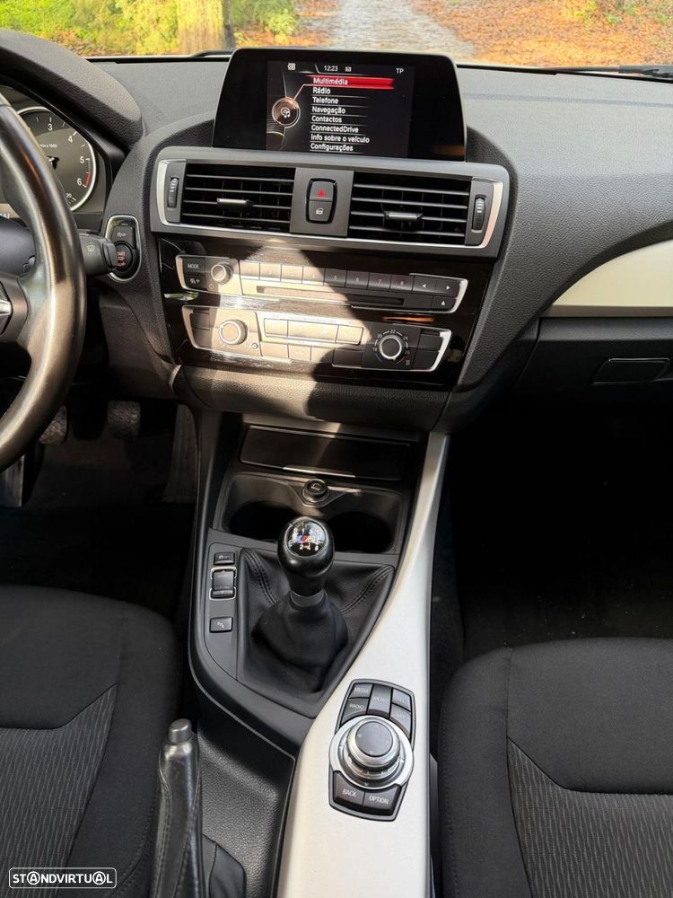 BMW 116 d EDynamics Line Sport - 23