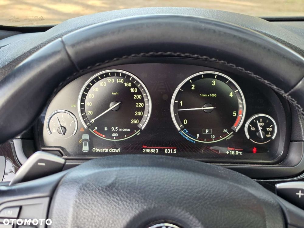 BMW Seria 5 - 35