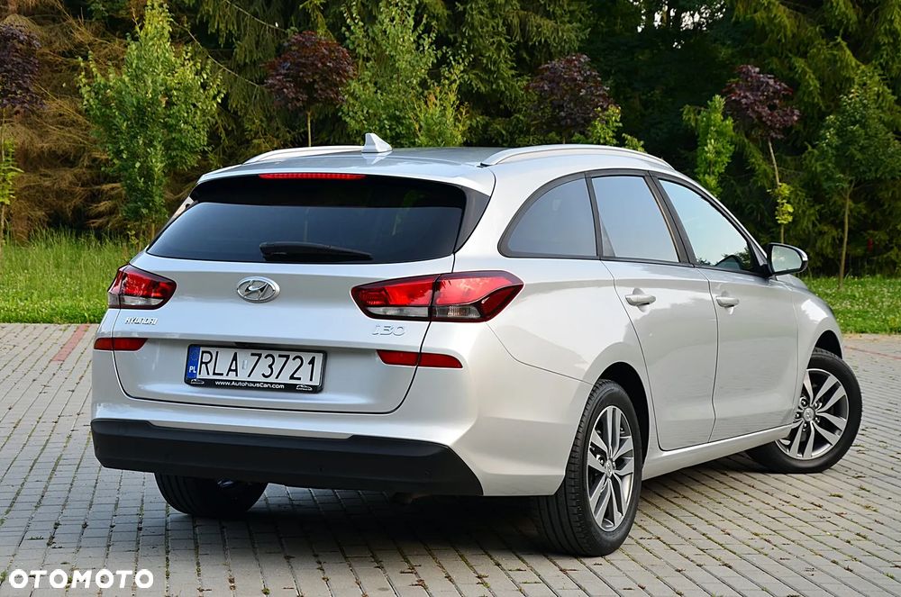 Hyundai i30 1.4 T-GDI Family+ - 2