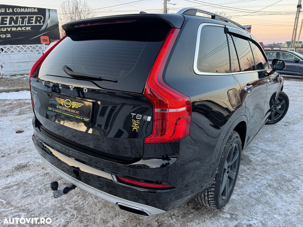 Volvo XC 90 - 9