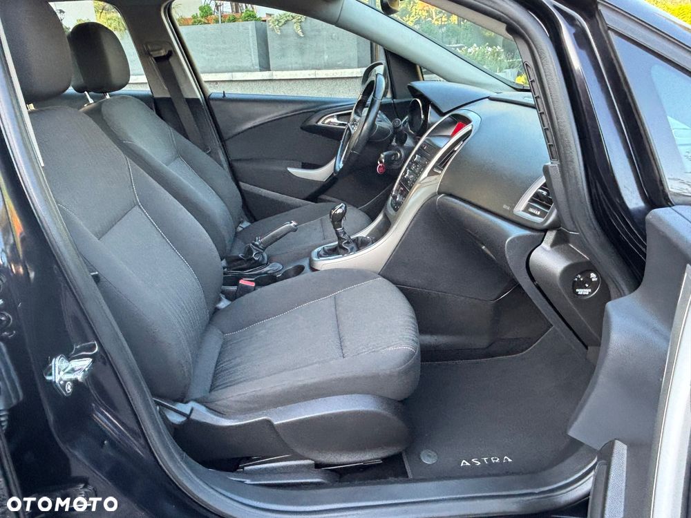 Opel Astra - 17