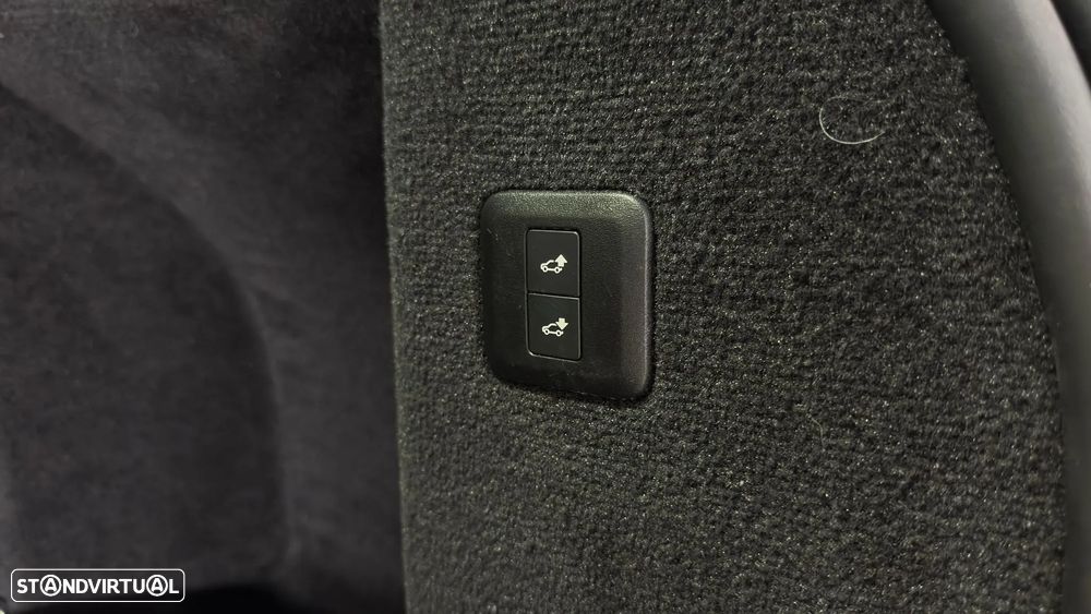 Land Rover Range Rover Sport - 28