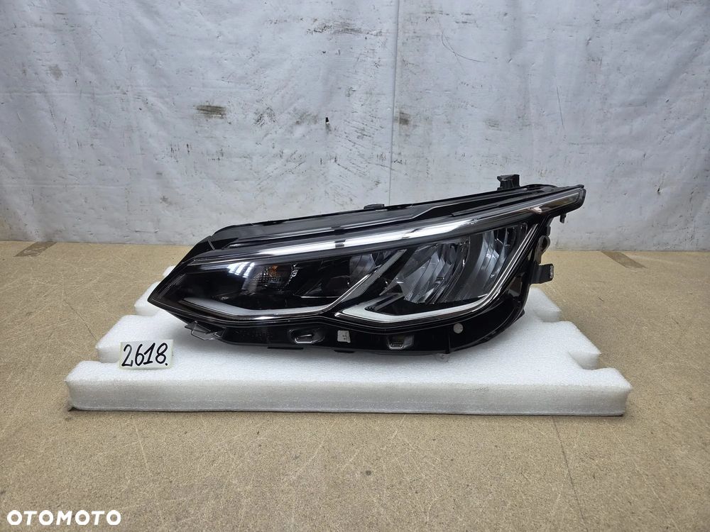 Volkswagen golf VIII od23r 5H1941005C lampa lewy lewa przód przednia - 1