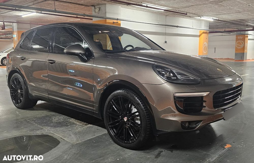 Porsche Cayenne S Diesel Platinum Edition - 2