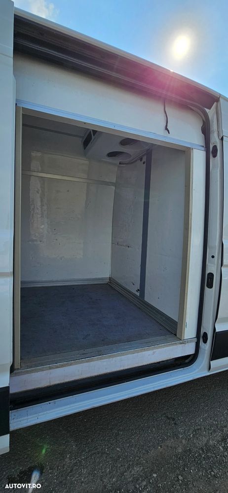 Volkswagen Crafter L4H3 Frigorifica - 9