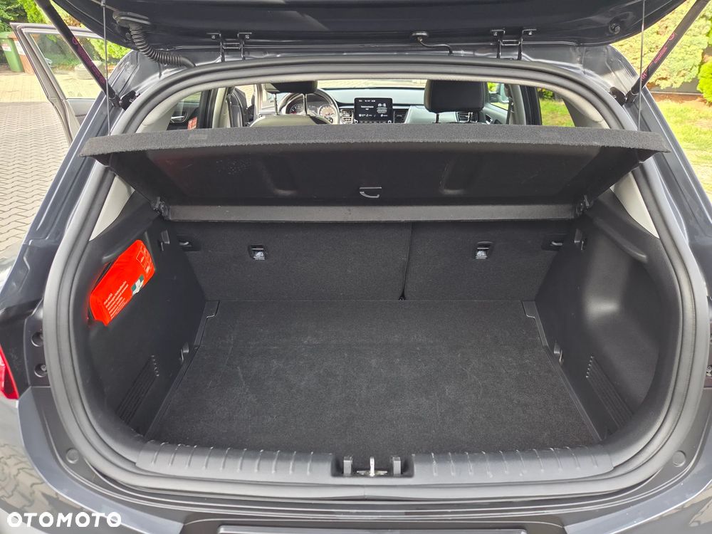 Kia Stonic 1.0 T-GDI MHEV L Business Line DCT - 18