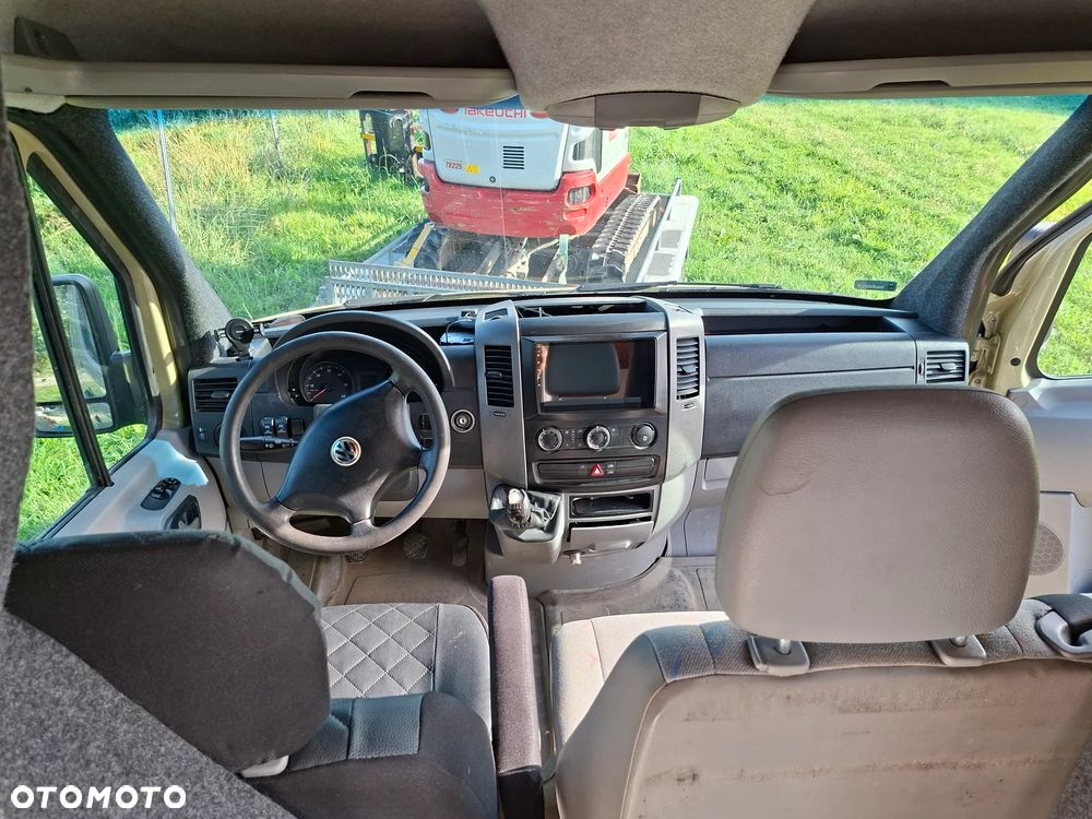 Volkswagen Crafter - 11