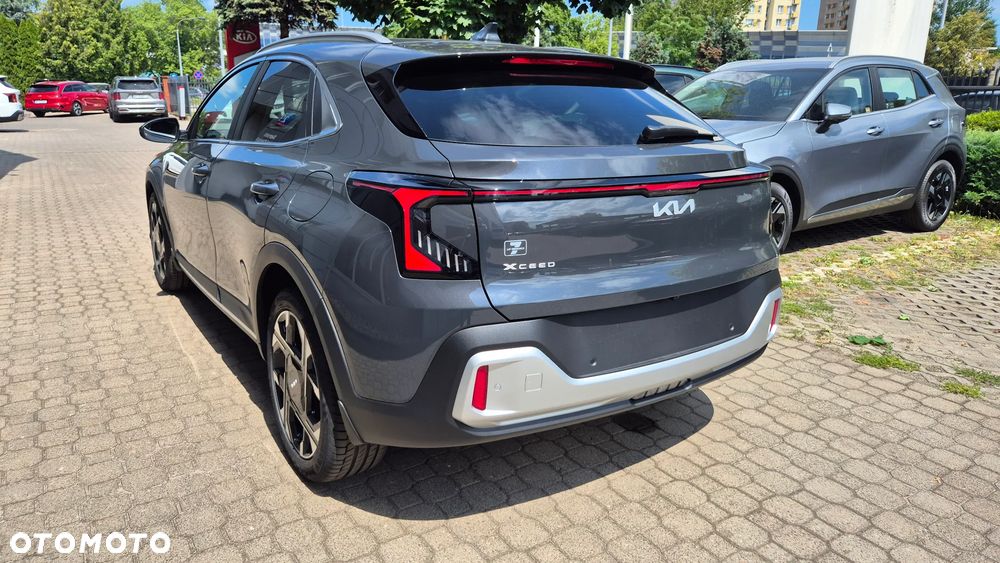 Kia XCeed 1.6 T-GDI L DCT - 6