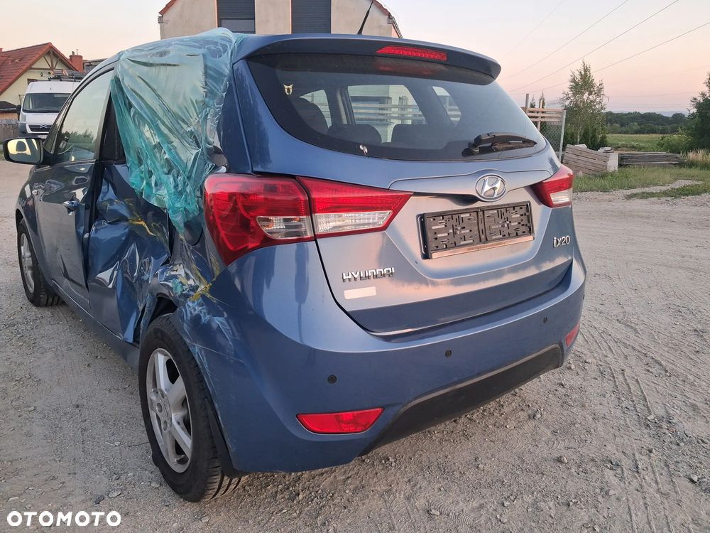 Hyundai ix20 - 8
